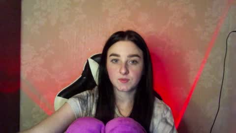 Snapshot of krisbadass chatting on 13, 11, 2025 Kris online show from 13, 11, 2025