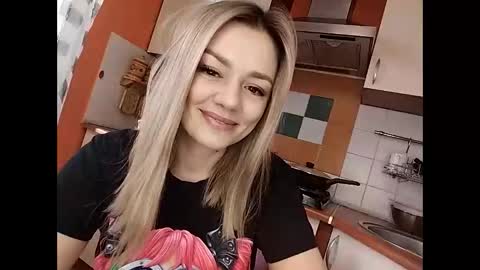 Snapshot of krisssexi chatting on 17, 2, 2025 KrissSexi online show from 17, 2, 2025