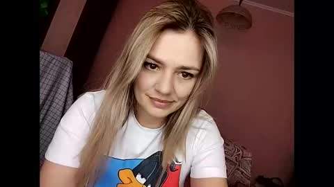 Snapshot of krisssexi chatting on 18, 2, 2025 KrissSexi online show from 18, 2, 2025