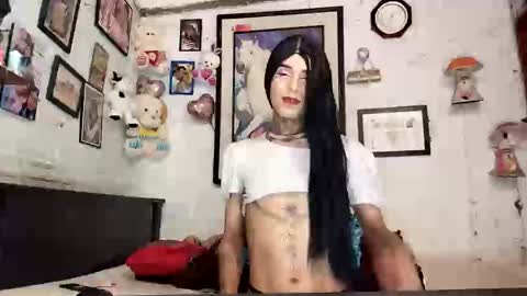 Snapshot of krisstal703358 chatting on 4, 11, 2025 krisstal703358 online show from 4, 11, 2025