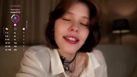 Snapshot of krissyhei chatting on 30, 9, 2025 Sarah online show from 30, 9, 2025