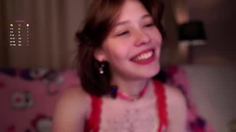 Snapshot of krissyhei chatting on 11, 10, 2025 Sarah online show from 11, 10, 2025