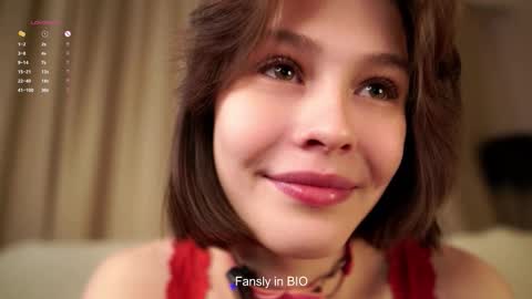 Snapshot of krissyhei chatting on 20, 10, 2025 Sarah online show from 20, 10, 2025