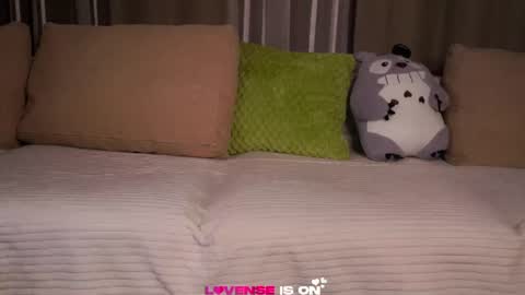 Snapshot of krissyhei chatting on 5, 7, 2026 Sarah online show from 5, 7, 2026