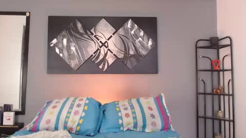 Andrea online show from 7, 2, 2026