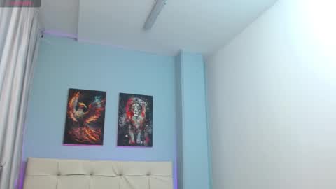 krist_palma online show from 5, 3, 2025