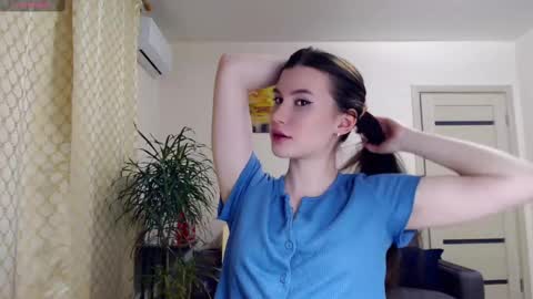 Snapshot of kristal89 chatting on 23, 2, 2025 kristal89 online show from 23, 2, 2025