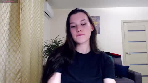 Snapshot of kristal89 chatting on 17, 9, 2025 kristal89 online show from 17, 9, 2025