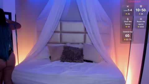 Snapshot of kristen_kassi chatting on 11, 9, 2025 Kristen online show from 11, 9, 2025