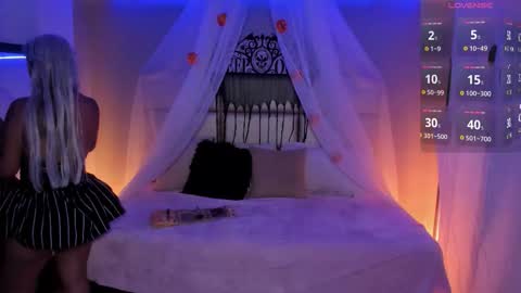 Snapshot of kristen_kassi chatting on 31, 10, 2025 Kristen online show from 31, 10, 2025