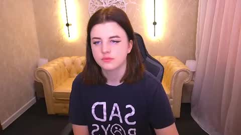 kristifoxy online show from 24, 7, 2026