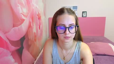 Snapshot of kristina_adel chatting on 30, 1, 2025 Kristina Adel online show from 30, 1, 2025