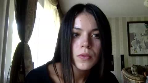 Snapshot of kristinalamour96 chatting on 12, 9, 2025 kristinalamour96 online show from 12, 9, 2025