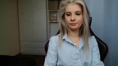 Snapshot of kristineamore chatting on 27, 5, 2026 KristineAmore online show from 27, 5, 2026