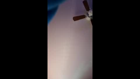 kristinfee online show from 22, 10, 2025