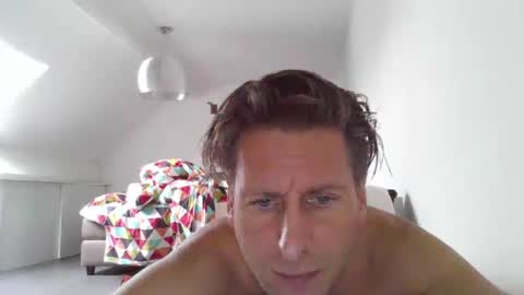 kristof8504 online show from 9, 12, 2024