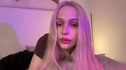 Kristy and Alice online show from 25, 9, 2025