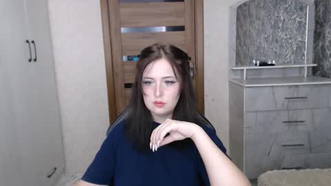 Kristy online show from 4, 12, 2025