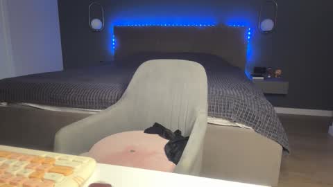 Kristi online show from 10, 11, 2025