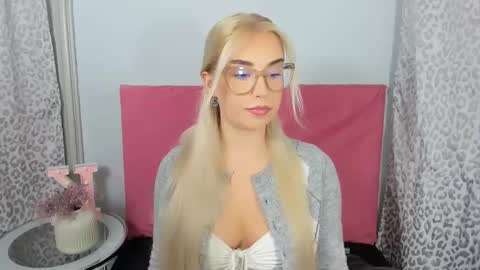 KristyFlowers online show from 12, 1, 2026