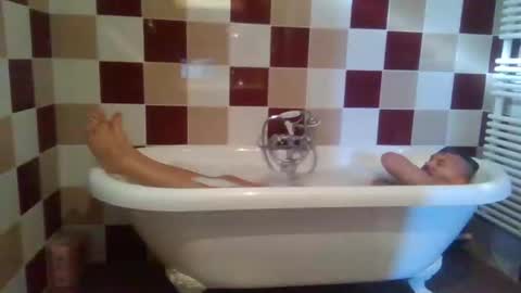 krisu1976 online show from 2, 2, 2025