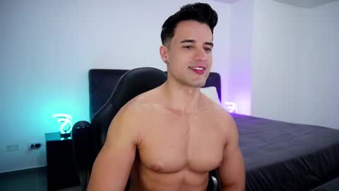 KROPS online show from 4, 3, 2025