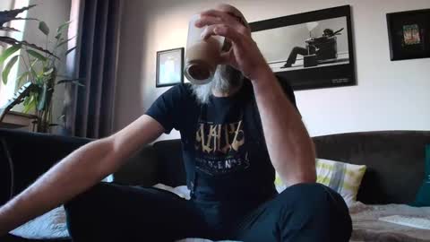 krummersaebel online show from 23, 2, 2025