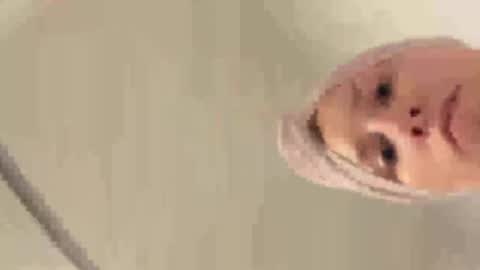 Snapshot of kryptiq0ne chatting on 17, 12, 2024 Kryptiq online show from 17, 12, 2024