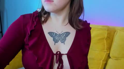 Snapshot of krysadapp chatting on 30, 9, 2025 Krys online show from 30, 9, 2025