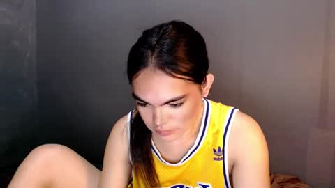 Snapshot of krystal_angel chatting on 8, 1, 2025 krystal_angel online show from 8, 1, 2025