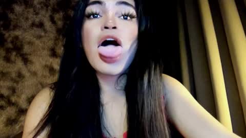 Snapshot of krystal_angel chatting on 20, 2, 2025 krystal_angel online show from 20, 2, 2025