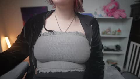 Krystal Syx online show from 6, 3, 2025