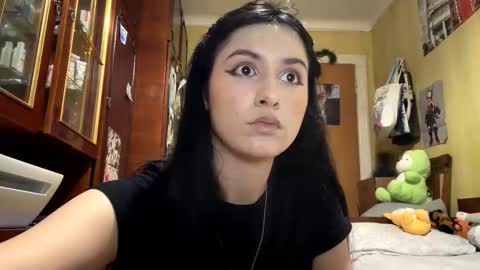 Snapshot of krystleprzygocki chatting on 14, 2, 2026 Mira online show from 14, 2, 2026