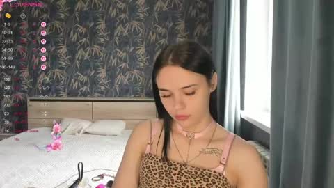 Snapshot of kseni_a chatting on 22, 4, 2026 Ksenia online show from 22, 4, 2026