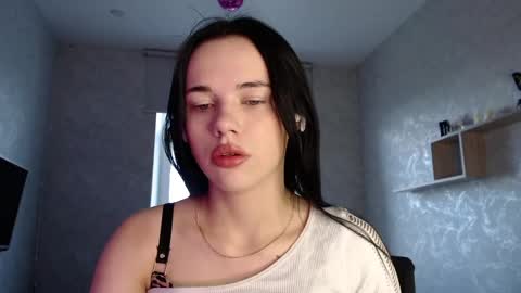 Snapshot of kseni_a chatting on 2, 6, 2026 Ksenia online show from 2, 6, 2026