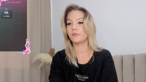 Lady online show from 23, 9, 2025