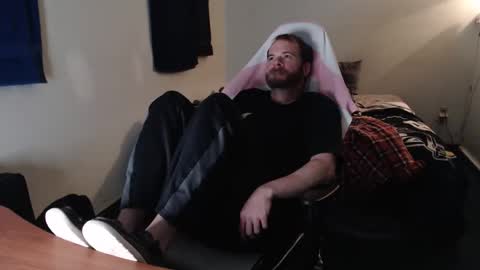 Kuggy online show from 19, 11, 2025