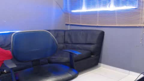 Snapshot of kuregari_xs chatting on 16, 11, 2025 kuregari_xs online show from 16, 11, 2025