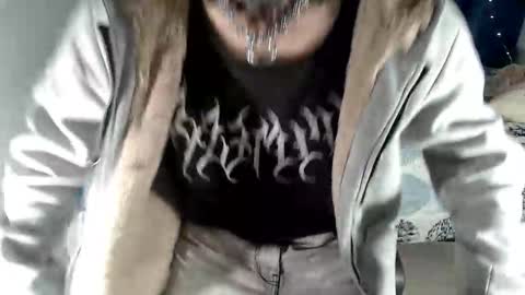 Snapshot of kuregari_xs chatting on 15, 12, 2025 kuregari_xs online show from 15, 12, 2025