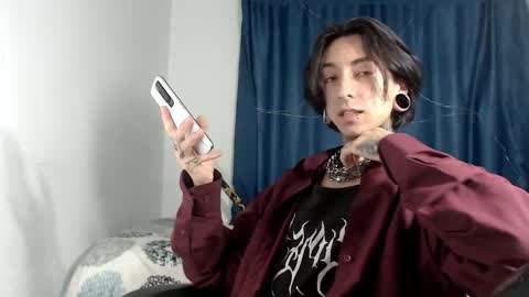 Snapshot of kuregari_xs chatting on 16, 12, 2025 kuregari_xs online show from 16, 12, 2025