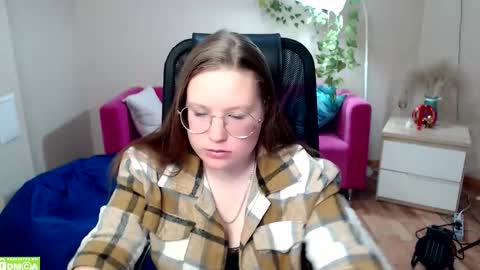 Snapshot of kuri_u chatting on 16, 1, 2026 kuri_u online show from 16, 1, 2026