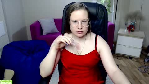 Snapshot of kuri_u chatting on 18, 1, 2026 kuri_u online show from 18, 1, 2026