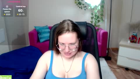 Snapshot of kuri_u chatting on 7, 2, 2026 kuri_u online show from 7, 2, 2026