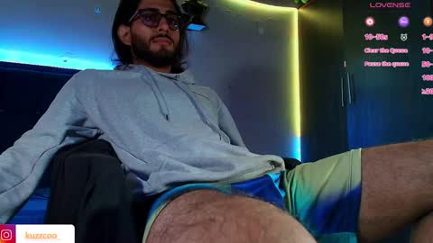 kuzzcoo online show from 1, 3, 2026