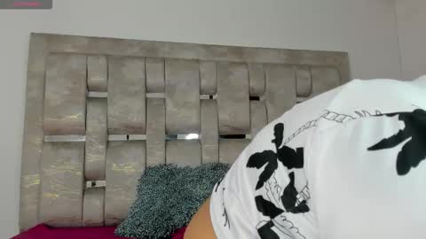 Kyara  online show from 27, 11, 2025