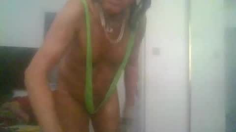 kylestrips4youq online show from 1, 11, 2025