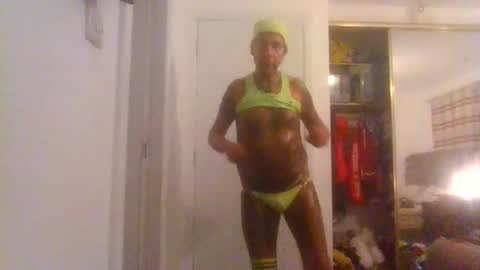 kylestrips4youq online show from 18, 12, 2025