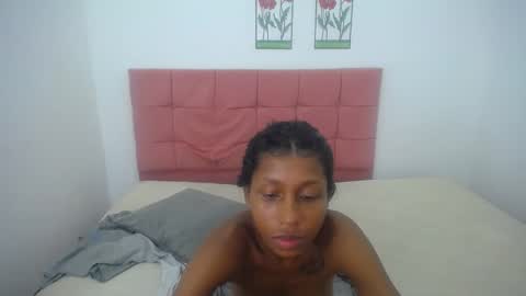 Snapshot of kylie_hot34 chatting on 7, 1, 2025 kylie_hot34 online show from 7, 1, 2025