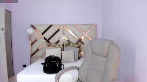 Kylie Reyes  online show from 21, 7, 2026