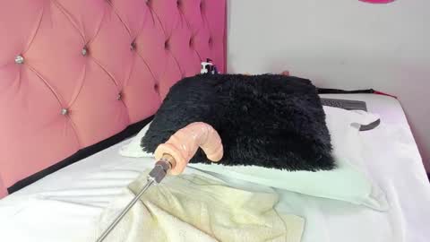 kylie Sttel online show from 7, 3, 2025